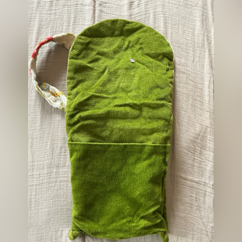 Carpet Bags of America Floral Patterned Bag - Picture 5 of 8